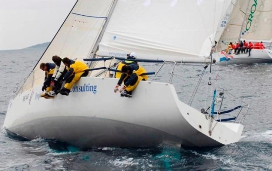 Beneteau First 40.7 usado à venda