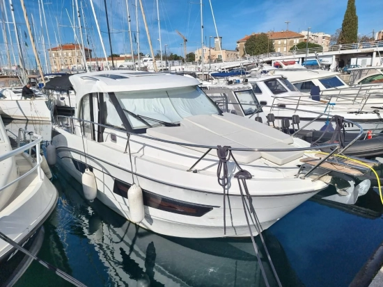 Beneteau Antares 9 OB de segunda mano en venta