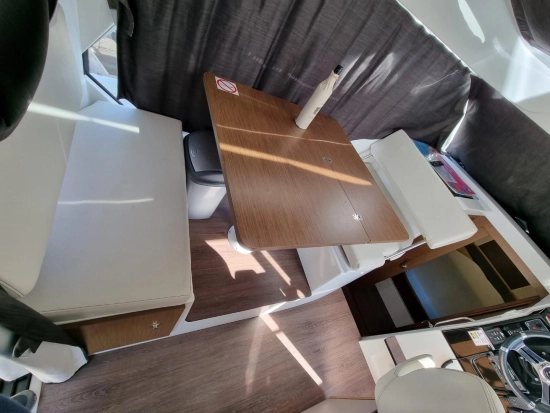 Beneteau Antares 9 OB de segunda mano en venta