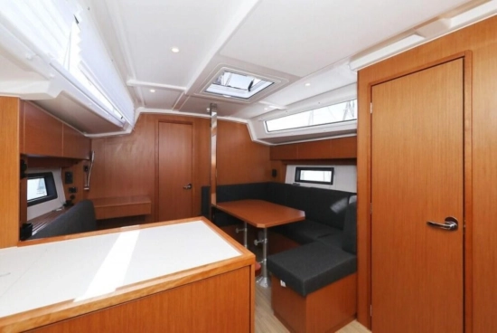 Bavaria Yachts C38 de segunda mano en venta