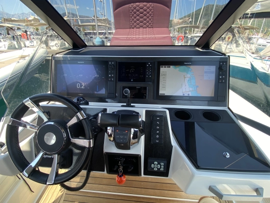 Technohull Grand Sport 38 de segunda mano en venta