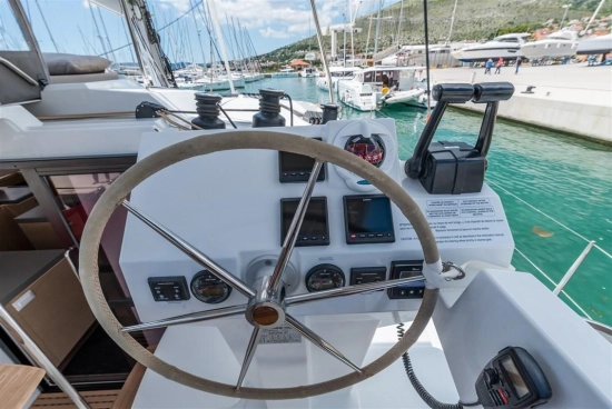 Fountaine Pajot Saona 47 usata in vendita