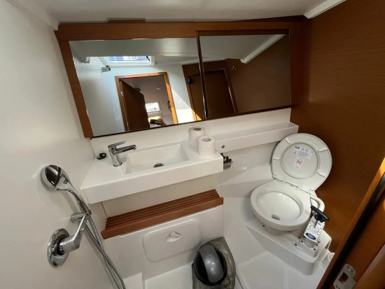 Jeanneau Sun Odyssey 440 de segunda mano en venta