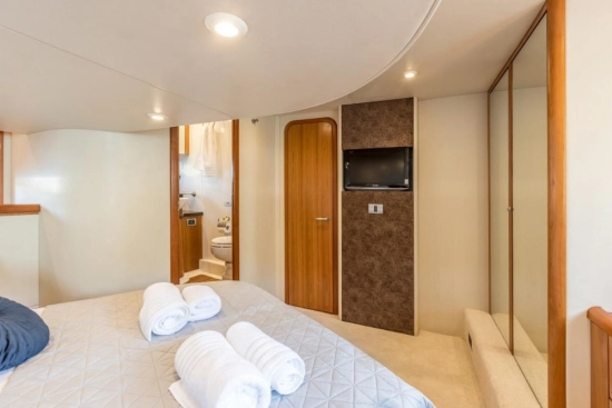 Sunseeker Predator 52 usata in vendita