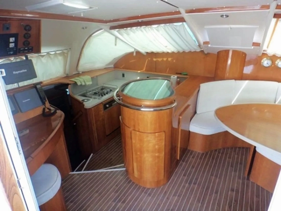 Privilege Marine 465 EC (49,5 feet) usata in vendita