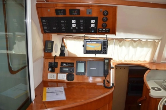 Privilege Marine 465 EC (49,5 feet) usata in vendita