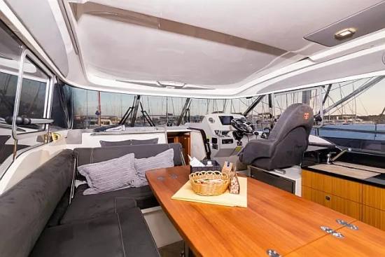 Marex 375 usado à venda