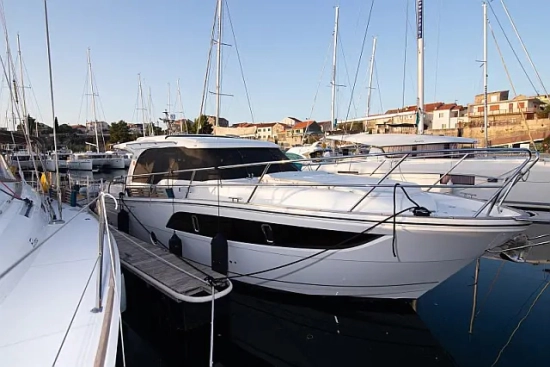Marex 375 usado à venda