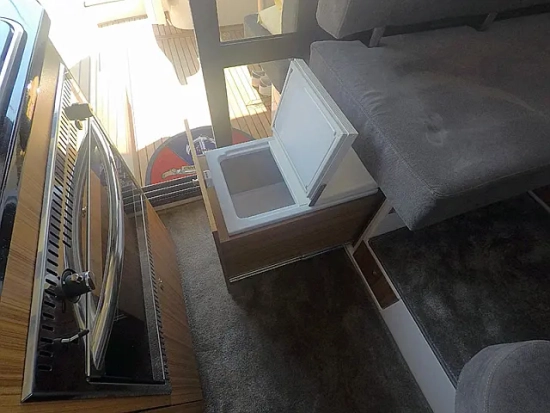 Marex 375 usado à venda