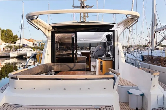 Marex 375 usado à venda