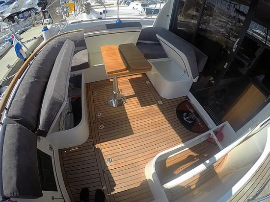 Marex 375 usado à venda