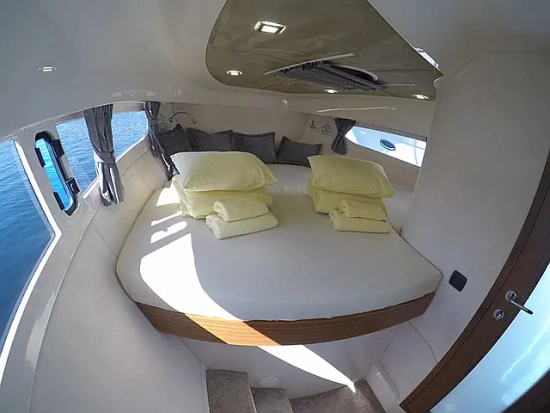 Marex 320 ACC usado à venda