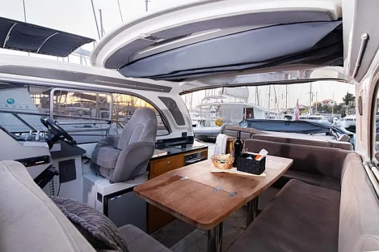 Marex 320 ACC usado à venda