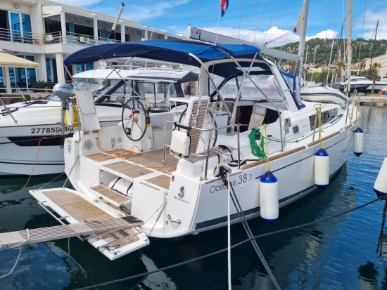 Beneteau Oceanis 38.1 de segunda mano en venta