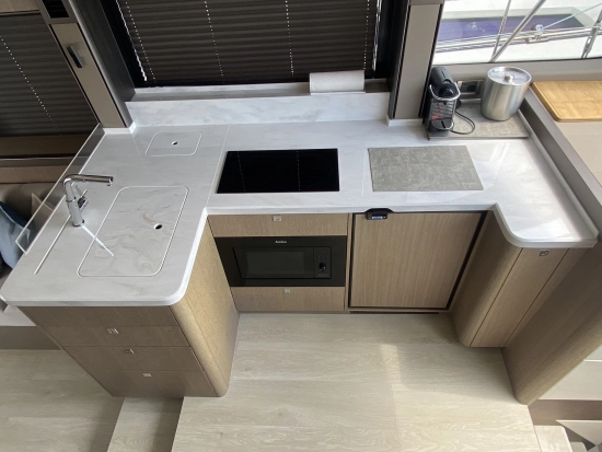 Galeon 440 Fly usado à venda