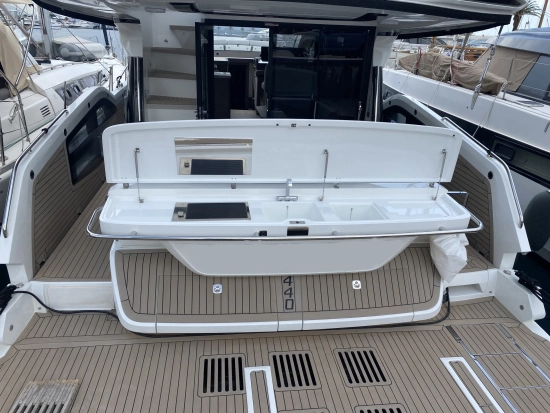 Galeon 440 Fly usado à venda