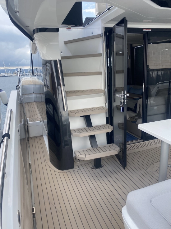 Galeon 440 Fly usado à venda
