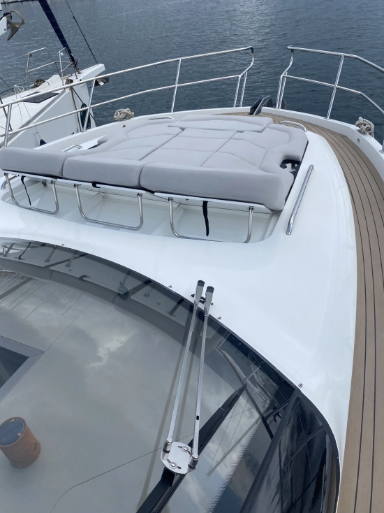 Galeon 440 Fly usado à venda