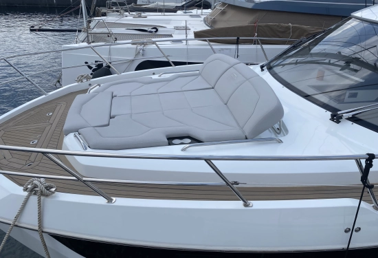 Galeon 440 Fly usado à venda