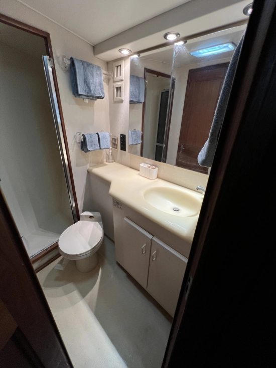 Viking Yachts 50 Convertible Sport Fisher de segunda mano en venta