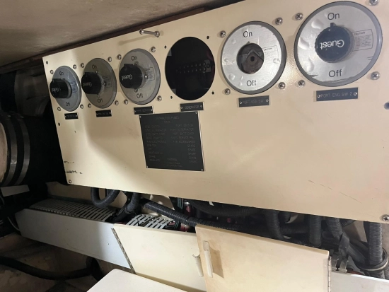 Viking Yachts 50 Convertible Sport Fisher de segunda mano en venta