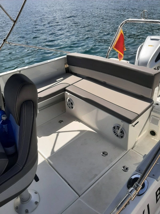 Jeanneau Cap Camarat 7.5 CC 2 de segunda mano en venta