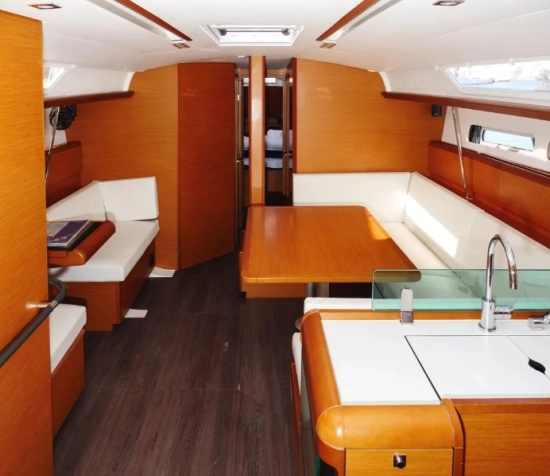 Jeanneau Sun Odyssey 449 usado à venda