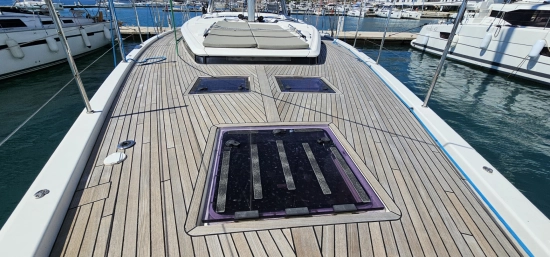 Beneteau Oceanis Yacht 62 usado à venda