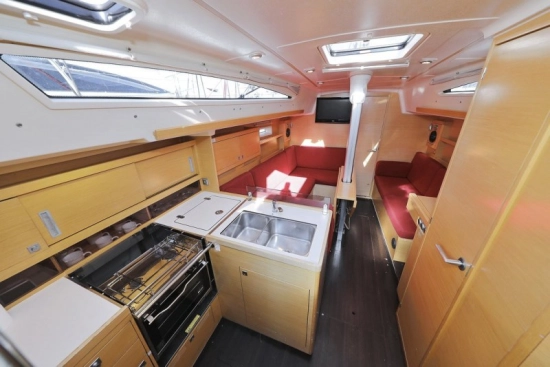 Elan Marine 350 Performance usado à venda