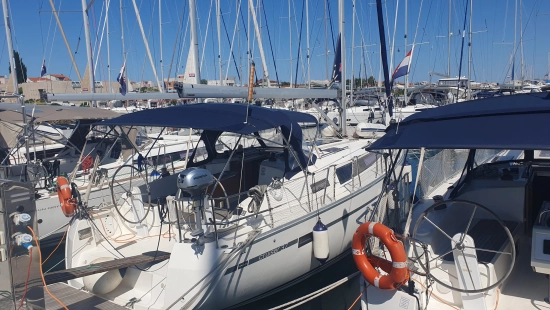 Bavaria Yachts 37 Cruiser usata in vendita