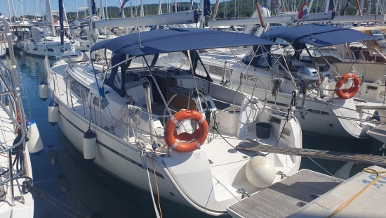 Bavaria Yachts 37 Cruiser usata in vendita