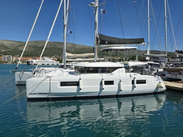 Lagoon 46 usata in vendita