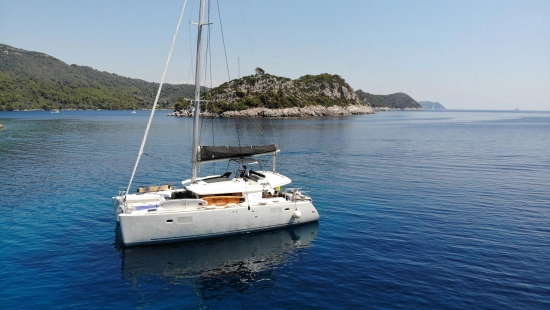 Lagoon 450 F usata in vendita