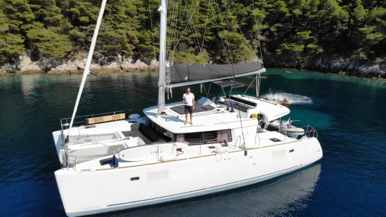 Lagoon 450 F usata in vendita
