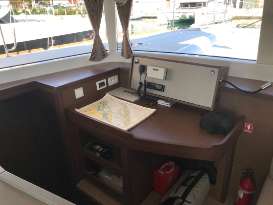 Lagoon 450 F usata in vendita