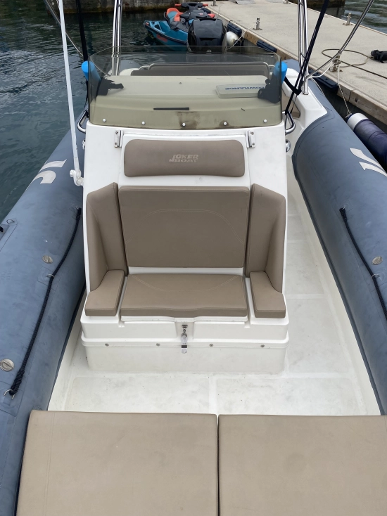 Joker boat Clubman 26 usado à venda
