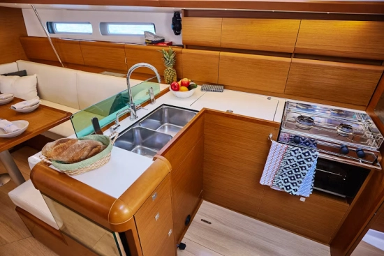 Jeanneau Sun Odyssey 449 usado à venda