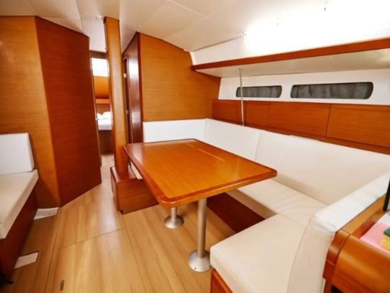 Jeanneau Sun Odyssey 449 usado à venda