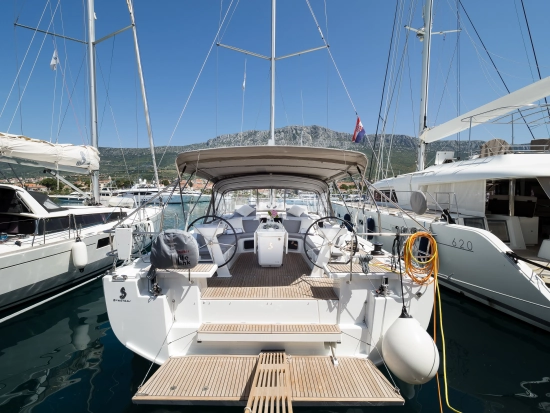 Beneteau Oceanis 51.1 usado à venda