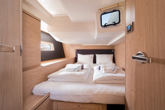 Beneteau Oceanis 51.1 usado à venda