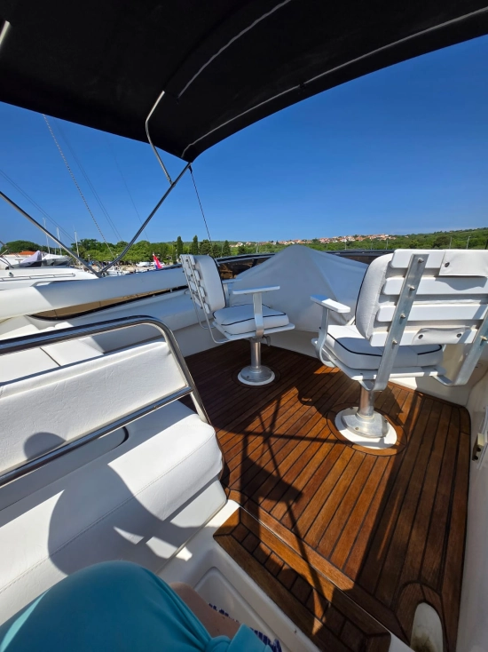 Silverton Sedan Cruiser 36 Fly de segunda mano en venta