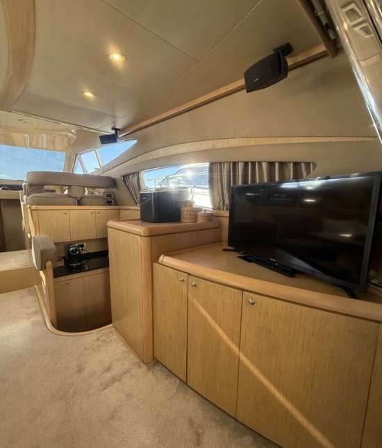 Ferretti 460 Fly usado à venda