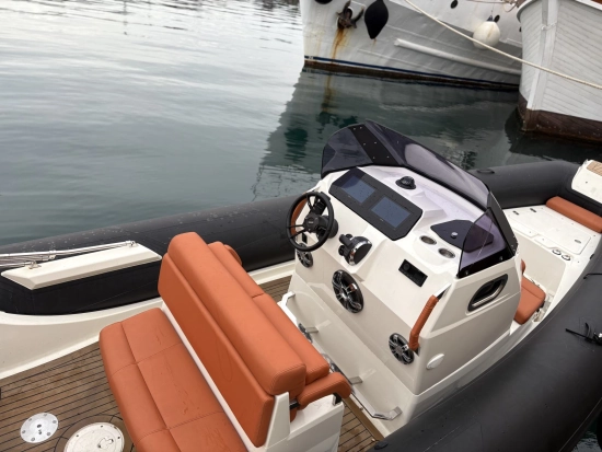 Brig Eagle 8H Hypalon usado à venda