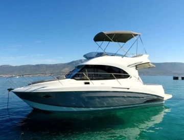 Beneteau Antares 30 FLY usata in vendita