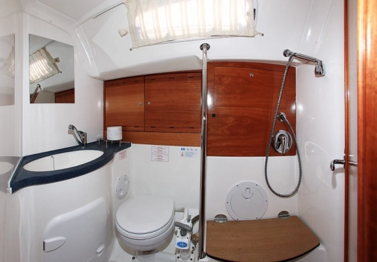Bavaria Yachts 40 Cruiser usata in vendita
