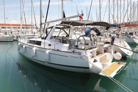 Beneteau Oceanis 35.1 usado à venda