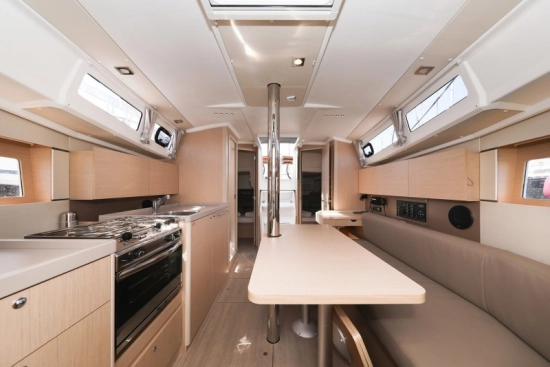 Beneteau Oceanis 35.1 usado à venda