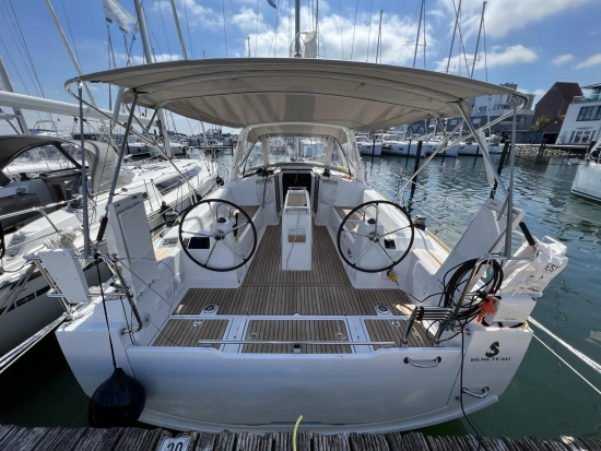 Beneteau Oceanis 38.1 usata in vendita