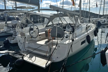 Beneteau Oceanis 40.1 usado à venda