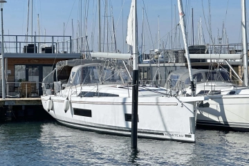 Beneteau Oceanis 46.1 usado à venda